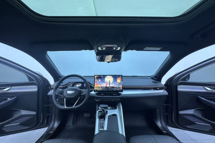 Used Geely Auto Preface 2025 Dongfang Yao 1.5TD Kunlun Edition Interior 1