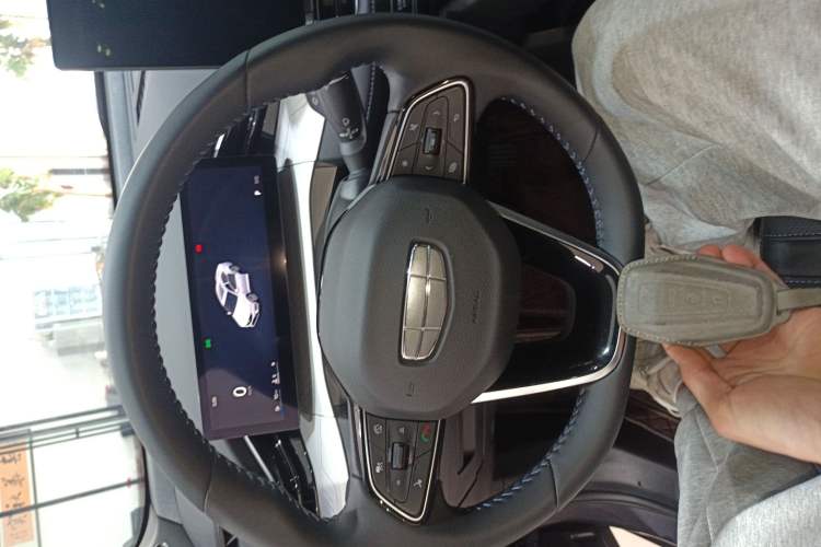 Used Geely Auto Preface 2025 Dongfang Yao 1.5TD Fuyao Edition Interior 1