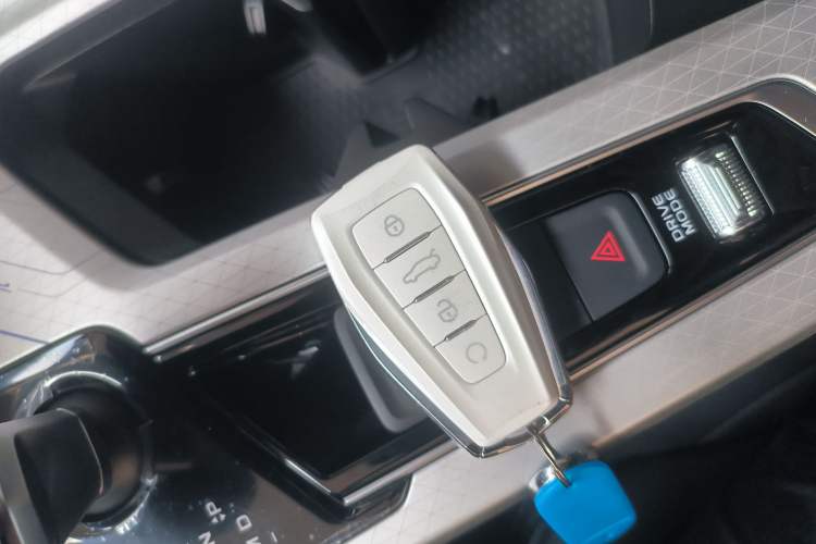 Used Geely Auto Preface 2025 Dongfang Yao 1.5TD Fuyao Edition Interior 1