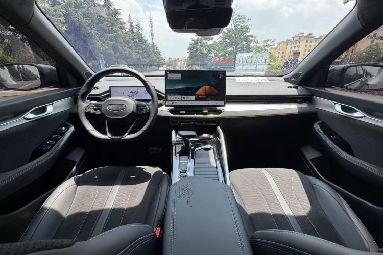 Used Geely Auto Preface 2025 Dongfang Yao 2.0TD Lanxing Edition Interior 2