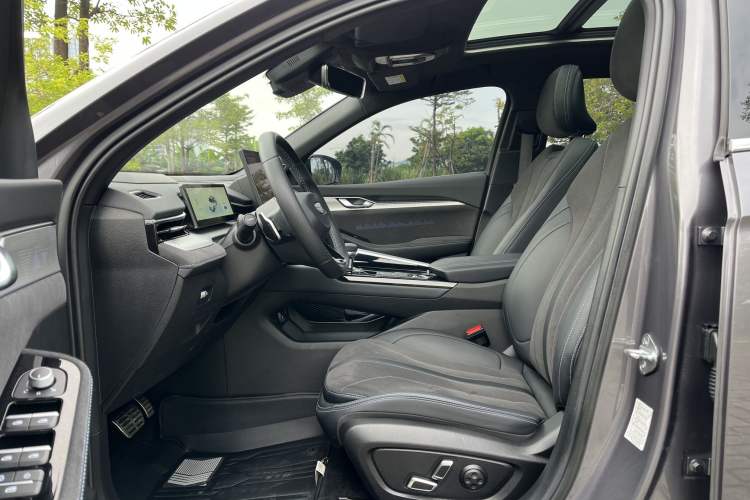 Used Geely Auto Preface 2025 Dongfang Yao 2.0TD Moonlight Edition Interior 3