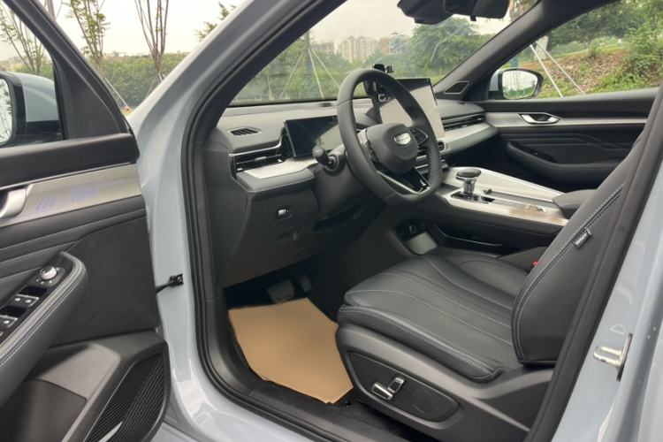 Used Geely Auto Preface 2025 Dongfang Yao 1.5TD Kunlun Edition Interior 4