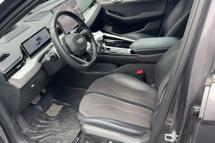 Used Geely Auto Preface 2025 Dongfang Yao 2.0TD Moonlight Edition Interior 4
