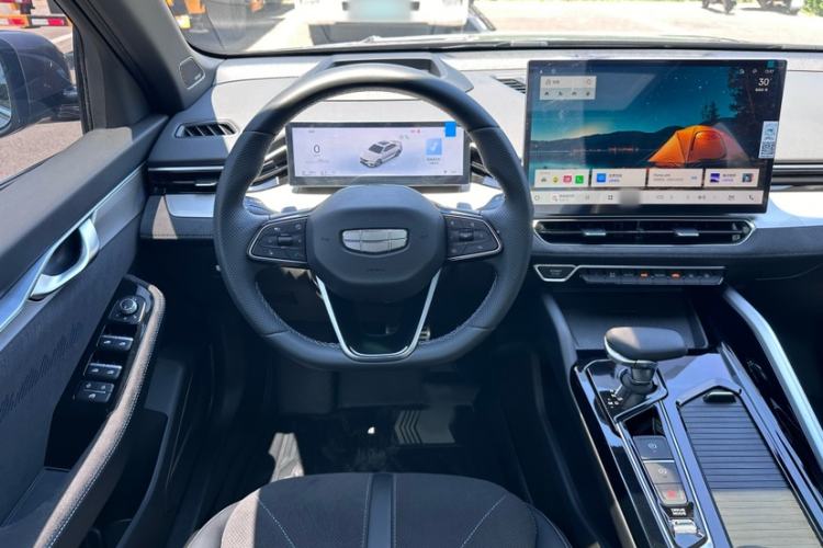 Used Geely Auto Preface 2025 Dongfang Yao 2.0TD Moonlight Edition Interior 4