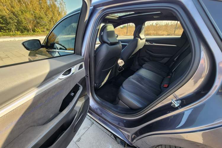 Used Geely Auto Preface 2025 Dongfang Yao 2.0TD Moonlight Edition Interior 5