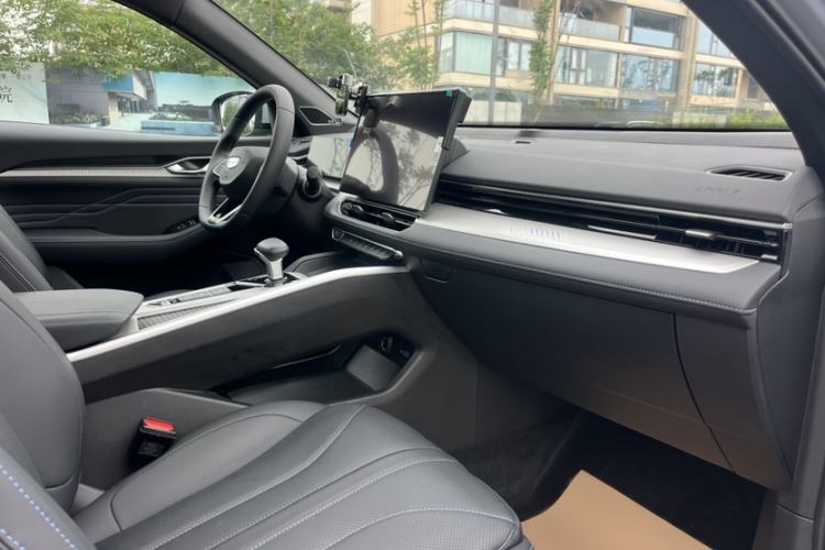 Used Geely Auto Preface 2025 Dongfang Yao 1.5TD Kunlun Edition Interior 7