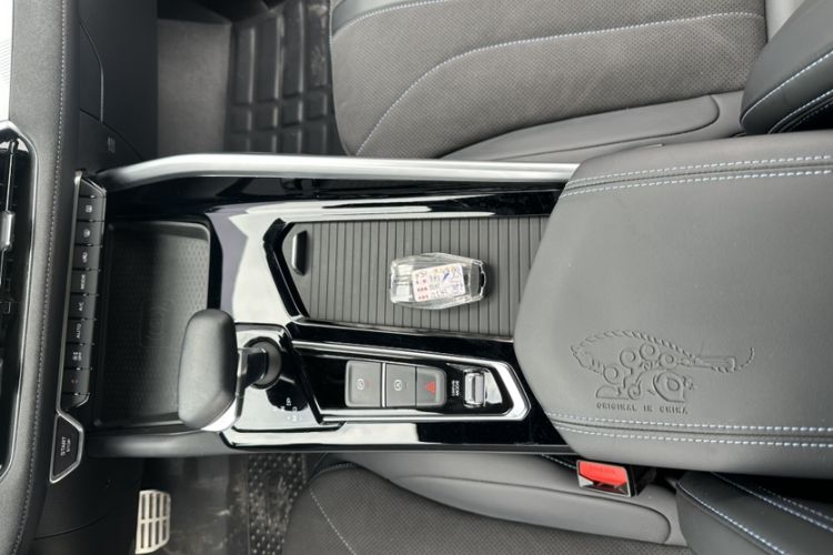 Used Geely Auto Preface 2025 Dongfang Yao 2.0TD Moonlight Edition Interior 8