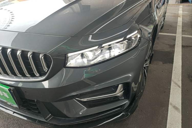 Used Geely Auto Preface 2025 Dongfang Yao 1.5TD Kunlun Edition Left Front Headlight