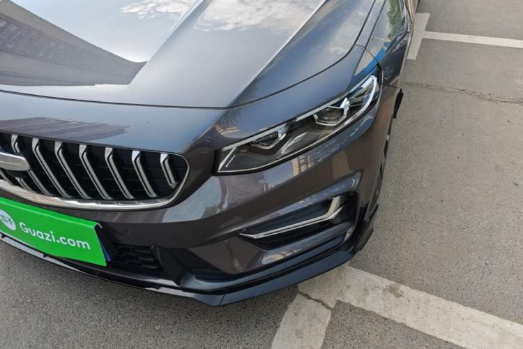 Used Geely Auto Preface 2025 Dongfang Yao 2.0TD Moonlight Edition Left Front Headlight