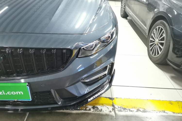 Used Geely Auto Preface 2025 Dongfang Yao 1.5TD Kunlun Edition Left Front Headlight