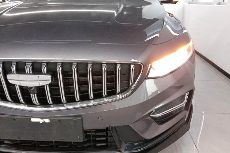 Used Geely Auto Preface 2025 Dongfang Yao 2.0TD Lanxing Edition Left Front Headlight