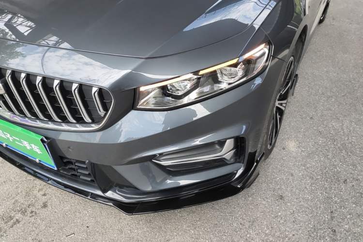 Used Geely Auto Preface 2025 Dongfang Yao 1.5TD Kunlun Edition Left Front Headlight