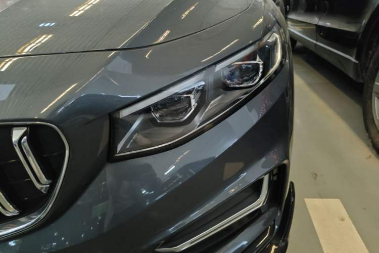 Used Geely Auto Preface 2025 Dongfang Yao 2.0TD Lanxing Edition Left Front Headlight