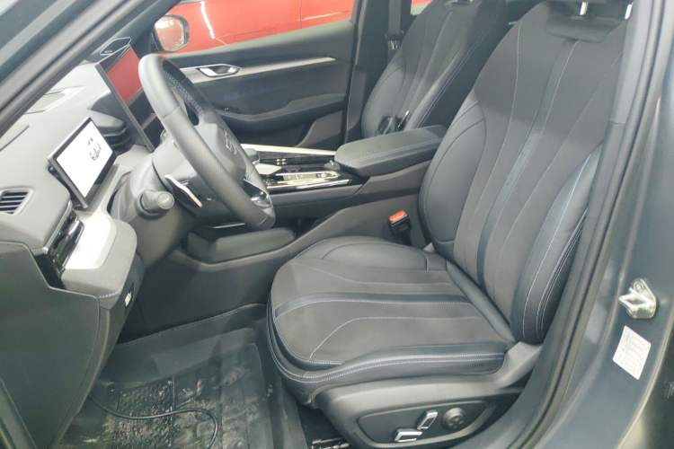 Used Geely Auto Preface 2025 Dongfang Yao 2.0TD Moonlight Edition Left Front Seat