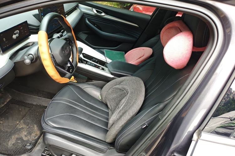Used Geely Auto Preface 2025 Dongfang Yao 1.5TD Kunlun Edition Left Front Seat