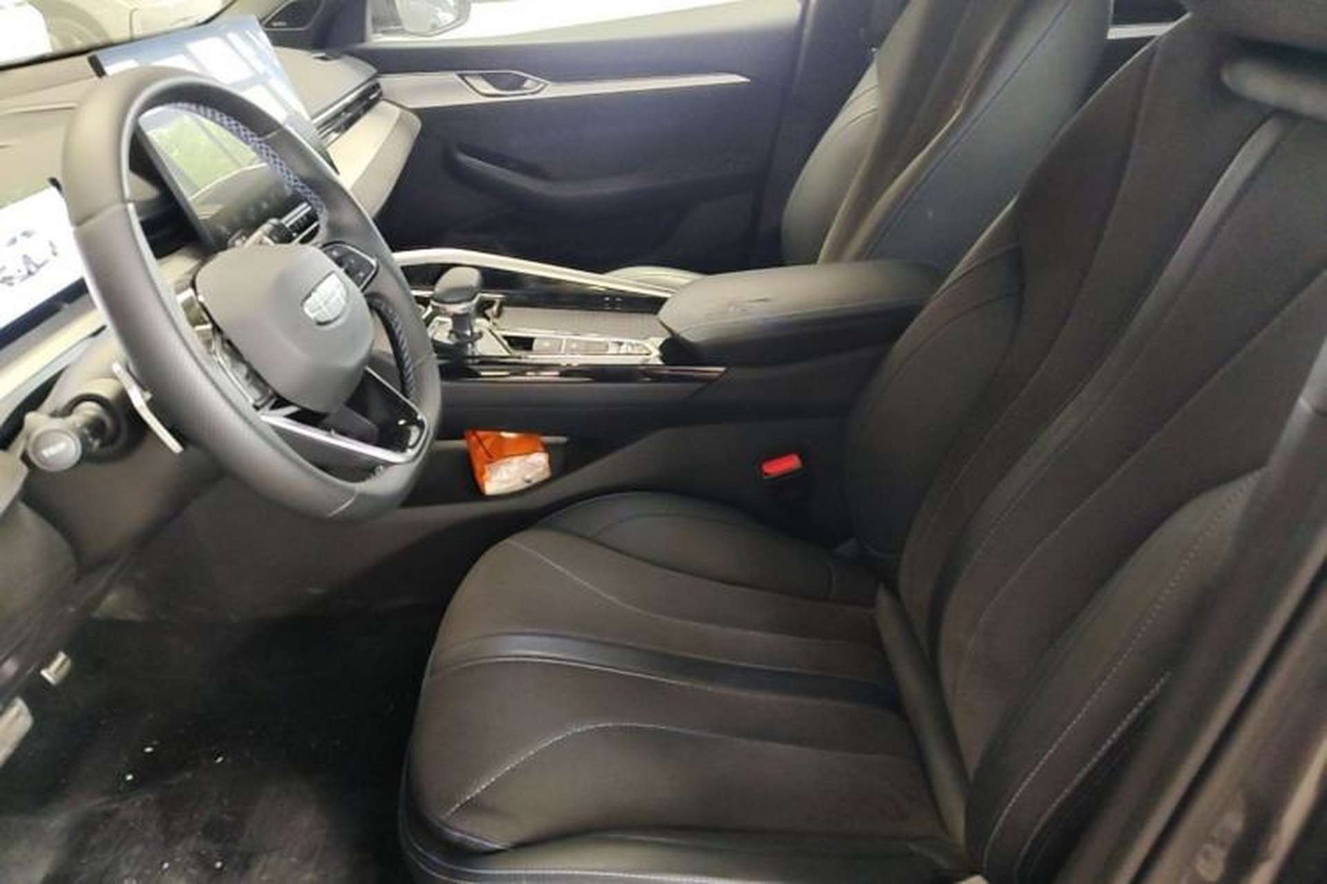 Used Geely Auto Preface 2025 Dongfang Yao 2.0TD Moonlight Edition Left Front Seat
