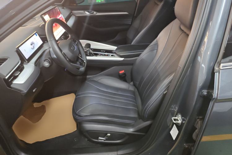 Used Geely Auto Preface 2025 Dongfang Yao 1.5TD Fuyao Edition Left Front Seat