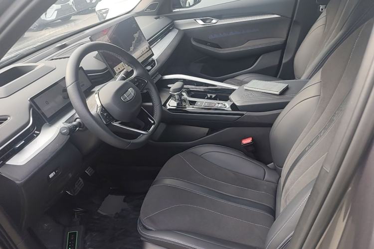 Used Geely Auto Preface 2025 Dongfang Yao 2.0TD Moonlight Edition Left Front Seat