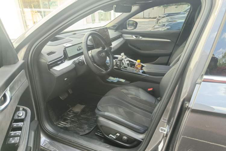 Used Geely Auto Preface 2025 Dongfang Yao 2.0TD Moonlight Edition Left Front Seat
