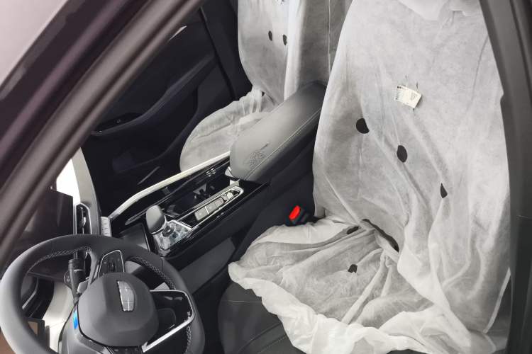 Used Geely Auto Preface 2025 Dongfang Yao 2.0TD Jin Chao Edition Left Front Seat