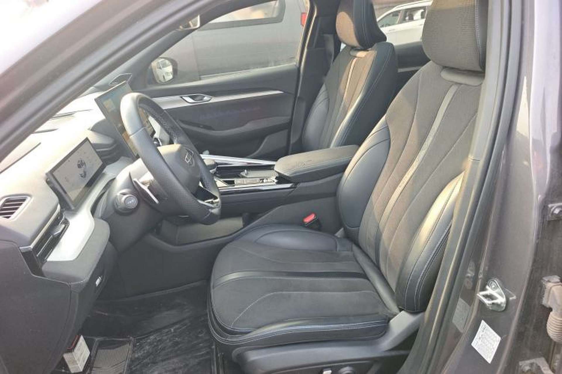 Used Geely Auto Preface 2025 Dongfang Yao 2.0TD Moonlight Edition Left Front Seat