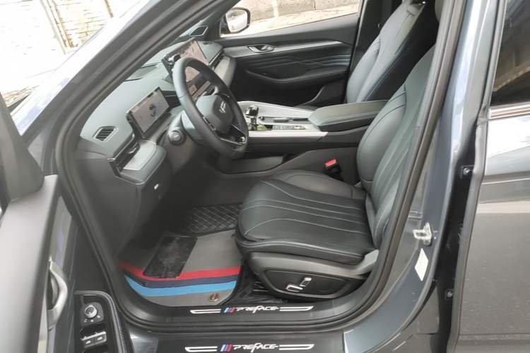 Used Geely Auto Preface 2025 Dongfang Yao 1.5TD Kunlun Edition Left Front Seat