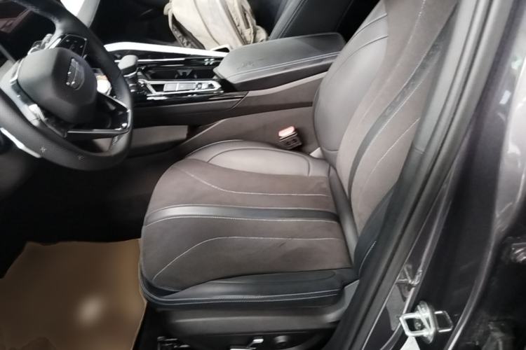 Used Geely Auto Preface 2025 Dongfang Yao 2.0TD Moonlight Edition Left Front Seat