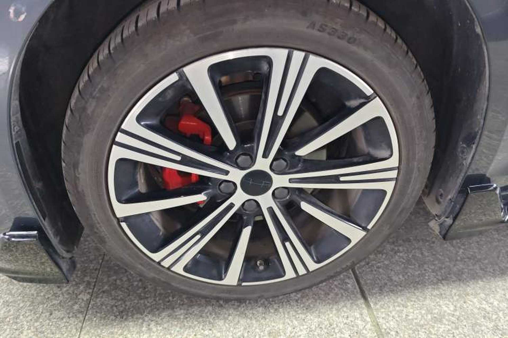 Used Geely Auto Preface 2025 Dongfang Yao 1.5TD Kunlun Edition Left Front Wheel Hub