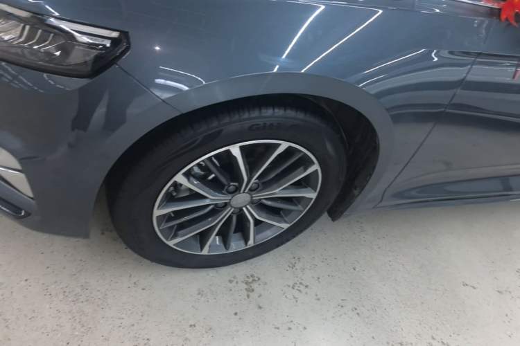 Used Geely Auto Preface 2025 Dongfang Yao 1.5TD Fuyao Edition Left Front Wheel Hub