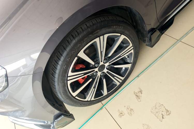 Used Geely Auto Preface 2025 Dongfang Yao 1.5TD Kunlun Edition Left Front Wheel Hub