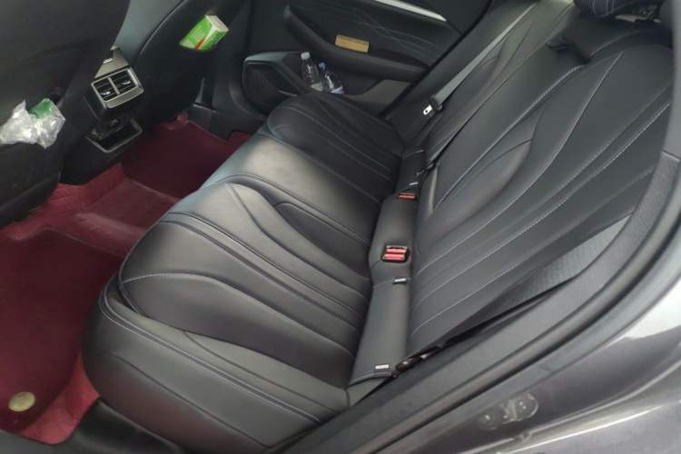 Used Geely Auto Preface 2025 Dongfang Yao 1.5TD Kunlun Edition Left Rear Seat