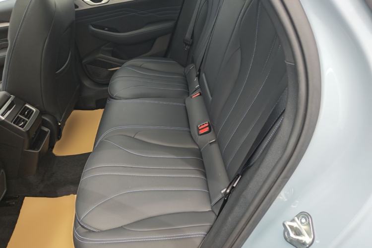 Used Geely Auto Preface 2025 Dongfang Yao 1.5TD Kunlun Edition Left Rear Seat