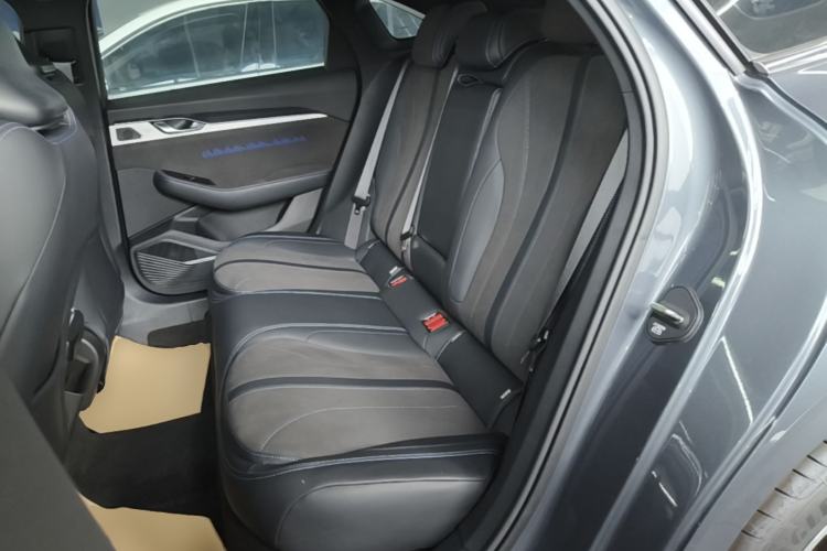 Used Geely Auto Preface 2025 Dongfang Yao 2.0TD Lanxing Edition Left Rear Seat