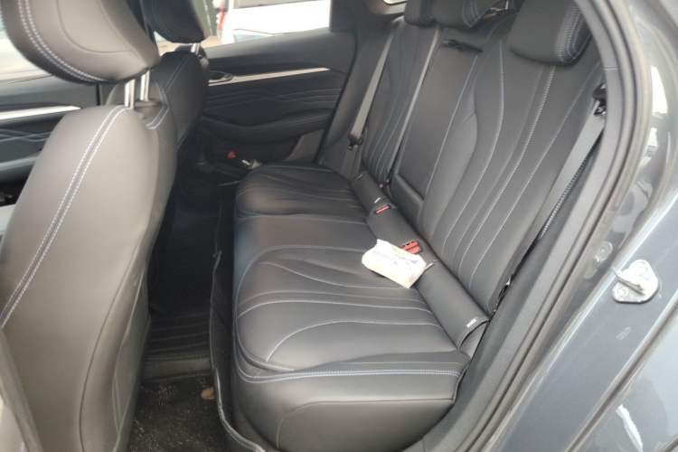 Used Geely Auto Preface 2025 Dongfang Yao 1.5TD Kunlun Edition Left Rear Seat