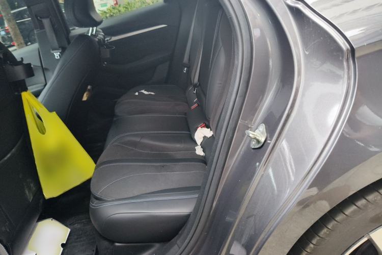 Used Geely Auto Preface 2025 Dongfang Yao 2.0TD Moonlight Edition Left Rear Seat