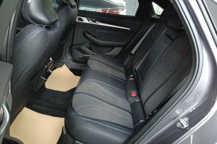 Used Geely Auto Preface 2025 Dongfang Yao 2.0TD Lanxing Edition Left Rear Seat