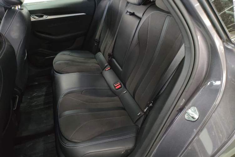 Used Geely Auto Preface 2025 Dongfang Yao 2.0TD Moonlight Edition Left Rear Seat