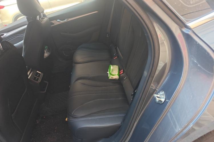 Used Geely Auto Preface 2025 Dongfang Yao 1.5TD Kunlun Edition Left Rear Seat