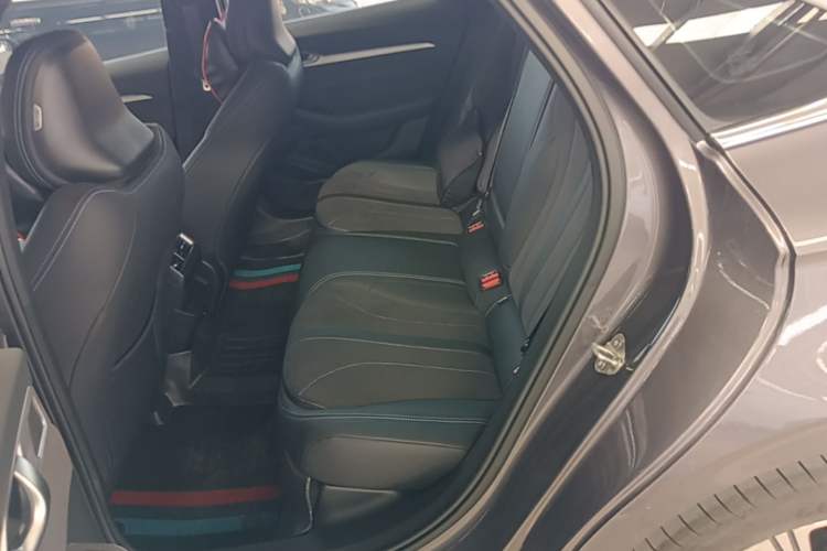 Used Geely Auto Preface 2025 Dongfang Yao 2.0TD Lanxing Edition Left Rear Seat