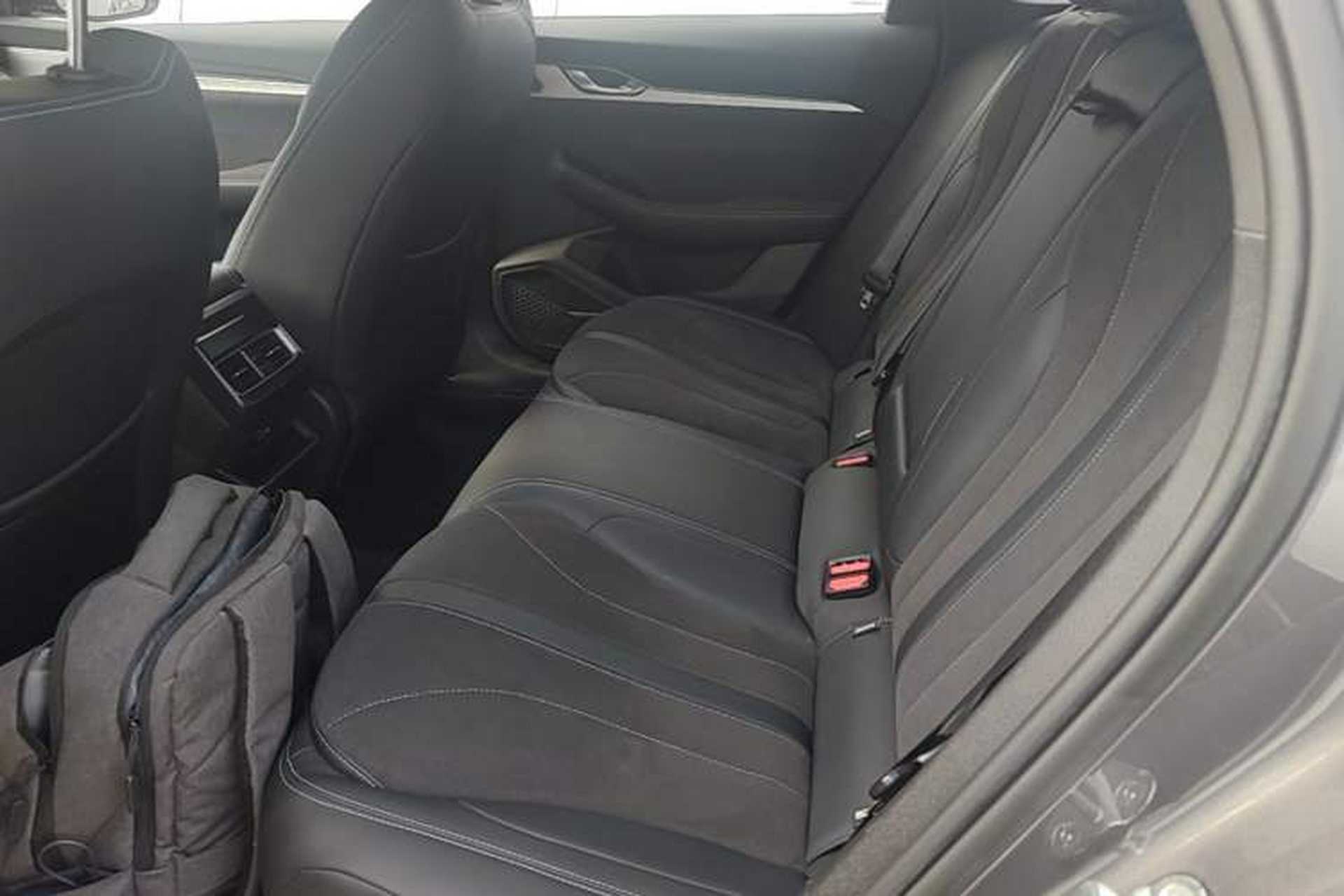 Used Geely Auto Preface 2025 Dongfang Yao 2.0TD Moonlight Edition Left Rear Seat