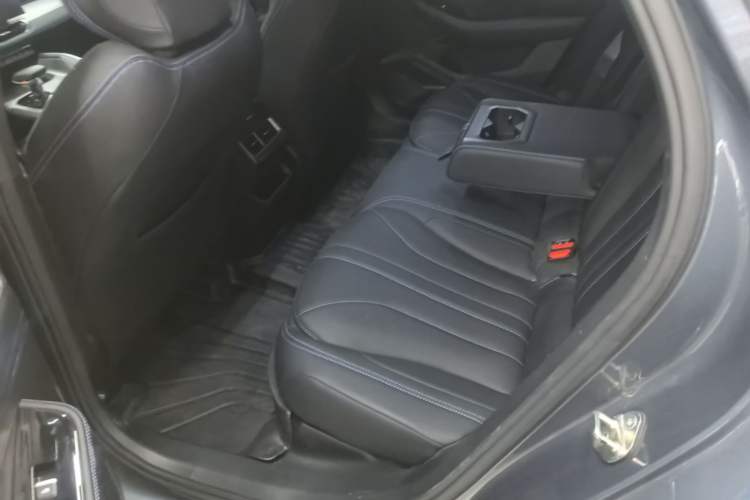 Used Geely Auto Preface 2025 Dongfang Yao 1.5TD Fuyao Edition Left Rear Seat