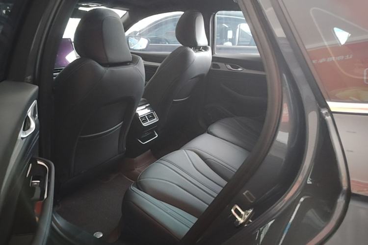 Used Geely Auto Preface 2025 Dongfang Yao 1.5TD Kunlun Edition Left Rear Seat