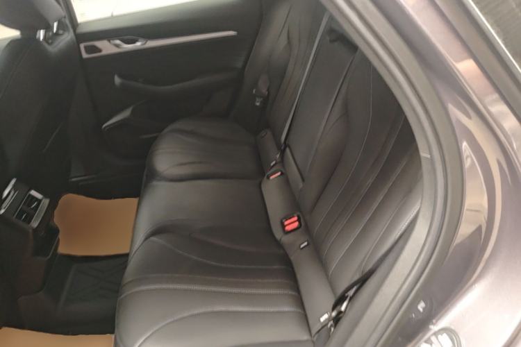 Used Geely Auto Preface 2025 Dongfang Yao 1.5TD Kunlun Edition Left Rear Seat