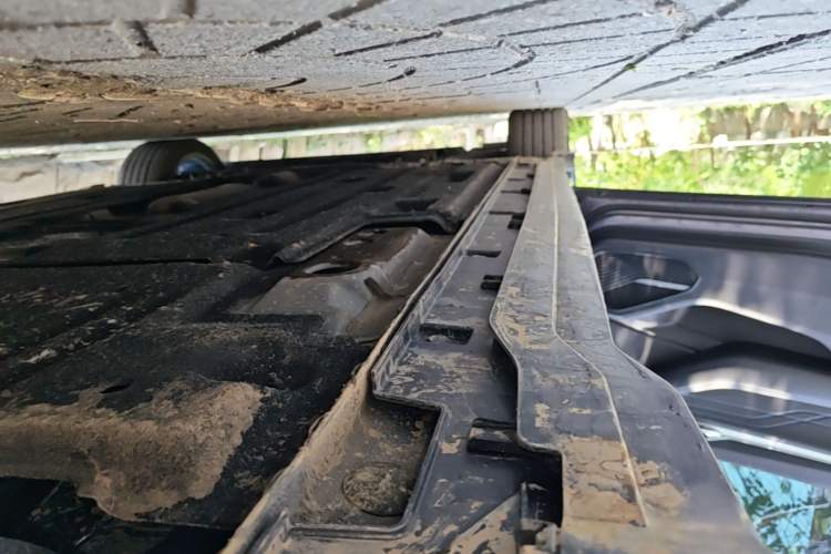 Used Geely Auto Preface 2025 Dongfang Yao 1.5TD Kunlun Edition Left Side Sill