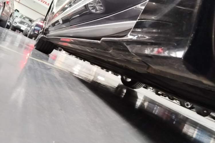 Used Geely Auto Preface 2025 Dongfang Yao 2.0TD Moonlight Edition Left Side Sill