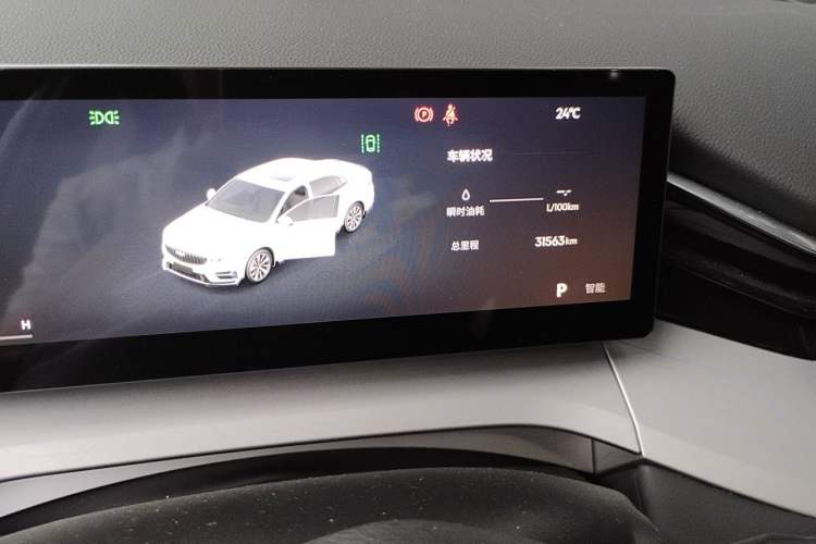 Used Geely Auto Preface 2025 Dongfang Yao 1.5TD Fuyao Edition Odometer Close Up
