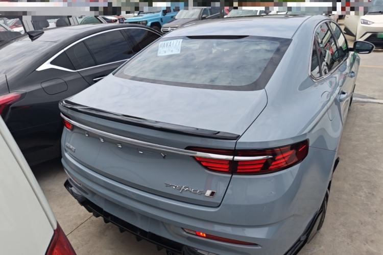 Used Geely Auto Preface 2025 Dongfang Yao 1.5TD Kunlun Edition Rear