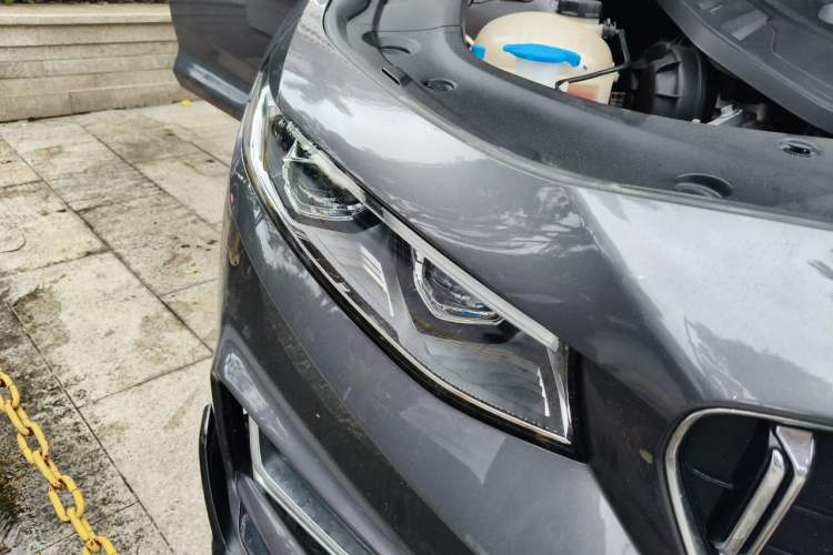 Used Geely Auto Preface 2025 Dongfang Yao 2.0TD Moonlight Edition Right Front Headlight