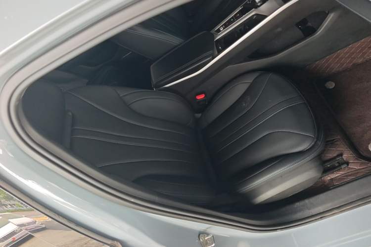 Used Geely Auto Preface 2025 Dongfang Yao 1.5TD Fuyao Edition Right Front Seat