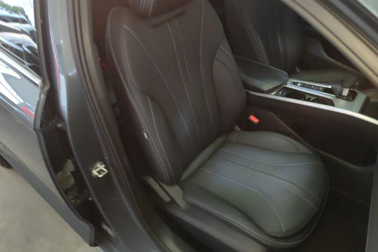Used Geely Auto Preface 2025 Dongfang Yao 1.5TD Fuyao Edition Right Front Seat